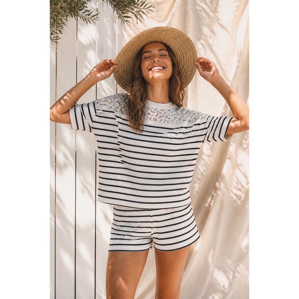 ana A New Approach Striped Lace Yoke Batwing Sleeve Top White Navy Large